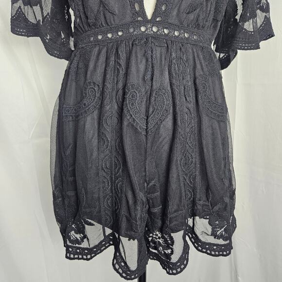 Lily Rain Romper Women Small Black Lace Floral Deep V Short Sleeve Boho Gothic - Picture 4 of 12